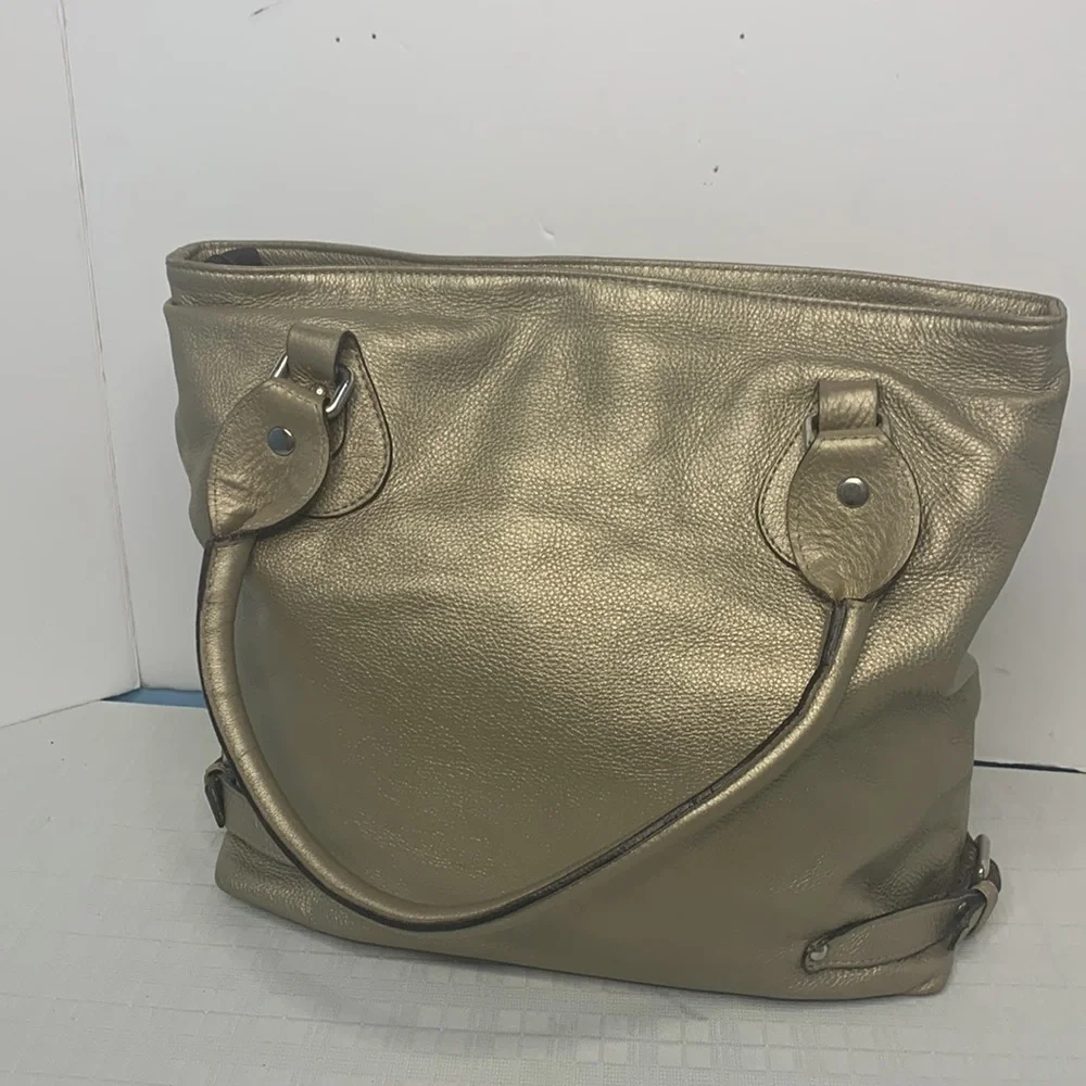 Laura Di Maggio Shiny Soft Geniune Leather Hobo